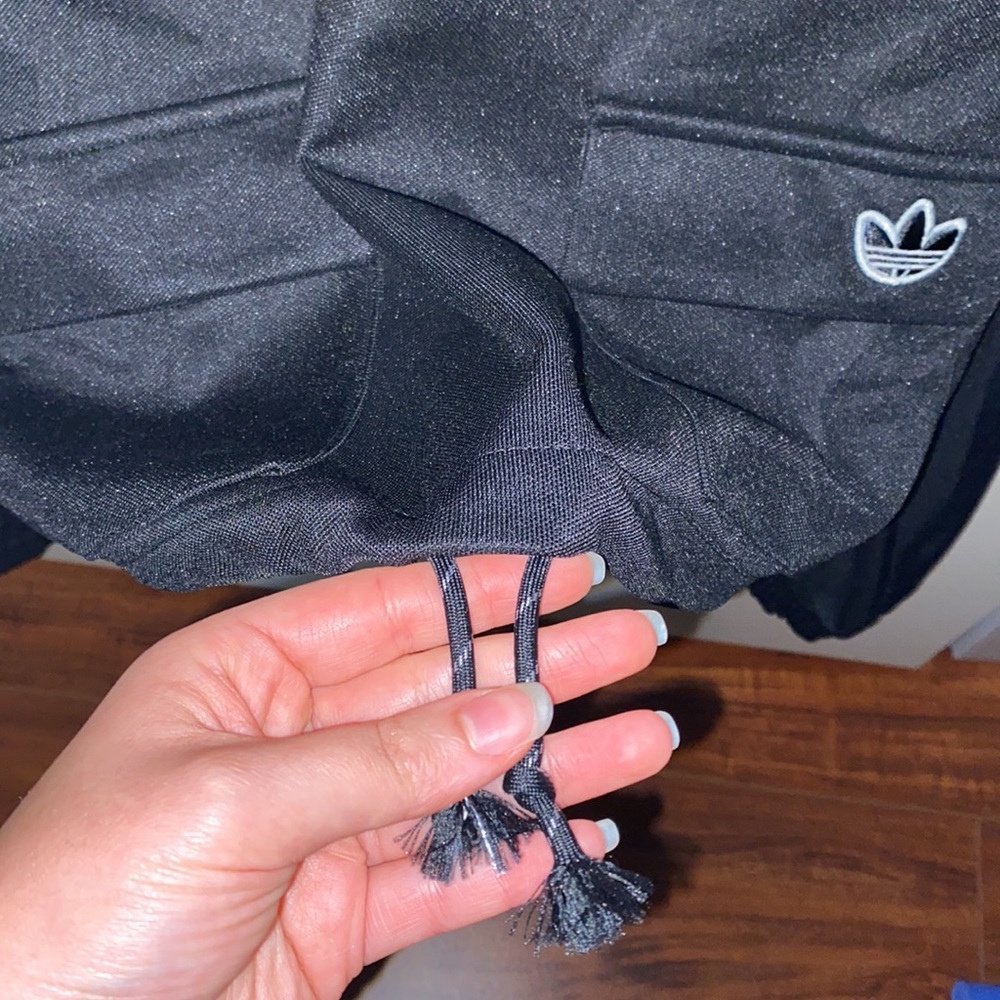 Adidas Black Cropped Track Jacket with Half-Zip - Picture 4 of 7